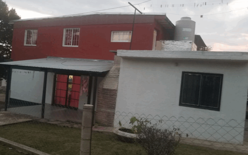 Casa con Dependencias en Venta en Huerta Grande