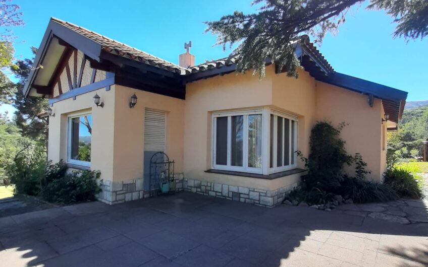 Casa a la Venta en La Falda