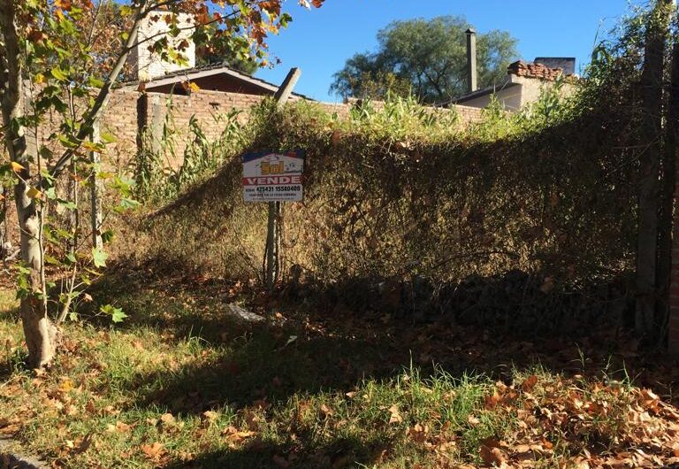 Terreno a la Venta en La Falda Barrio Parque Jardín