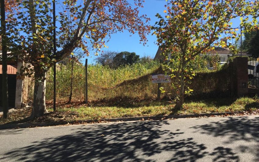 Terreno a la Venta en La Falda Barrio Parque Jardín