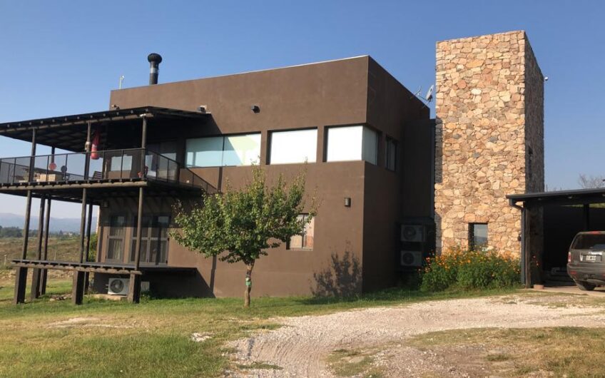 Casa en Venta en Villa Giardino