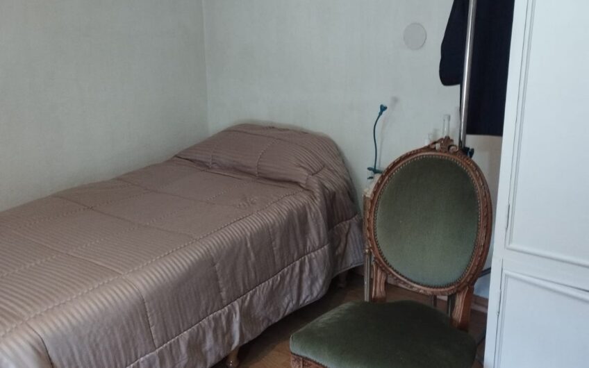 Casa con Dependencias en Venta en La Falda