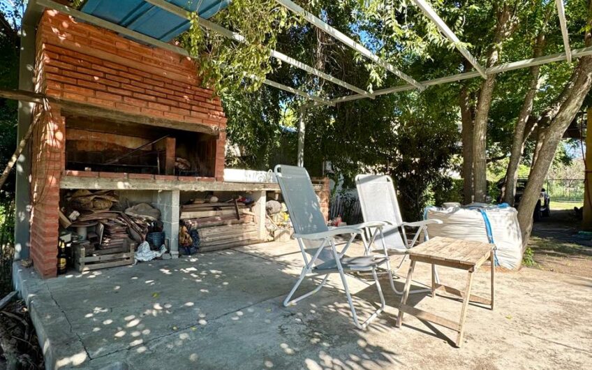 Casa con Departamento en Venta en Valle Hermoso