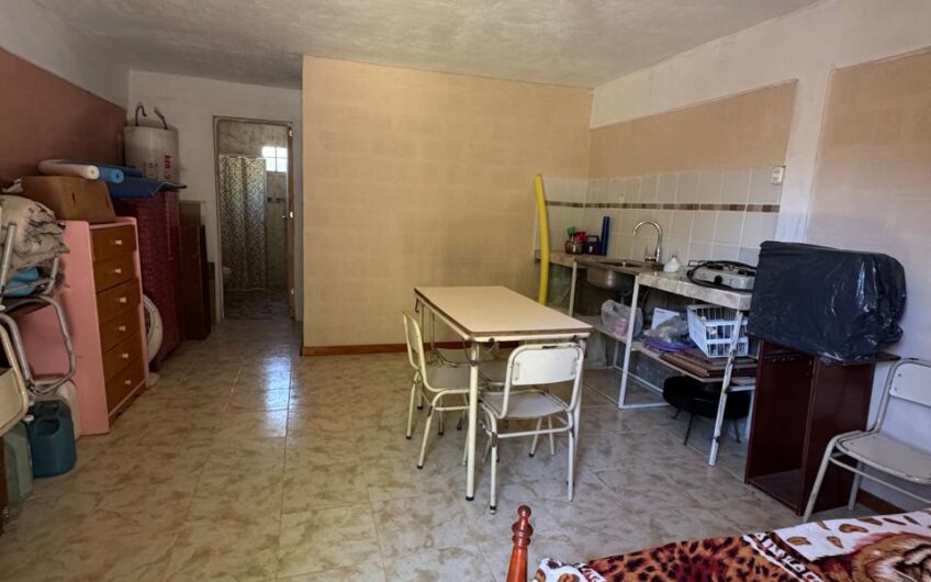 Casa con Departamento en Venta en Valle Hermoso