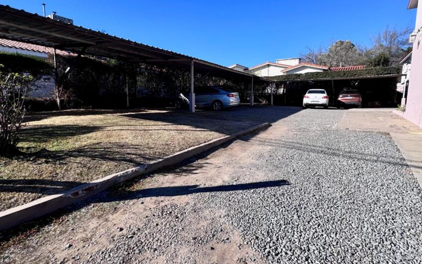 Hotel en Venta La Falda