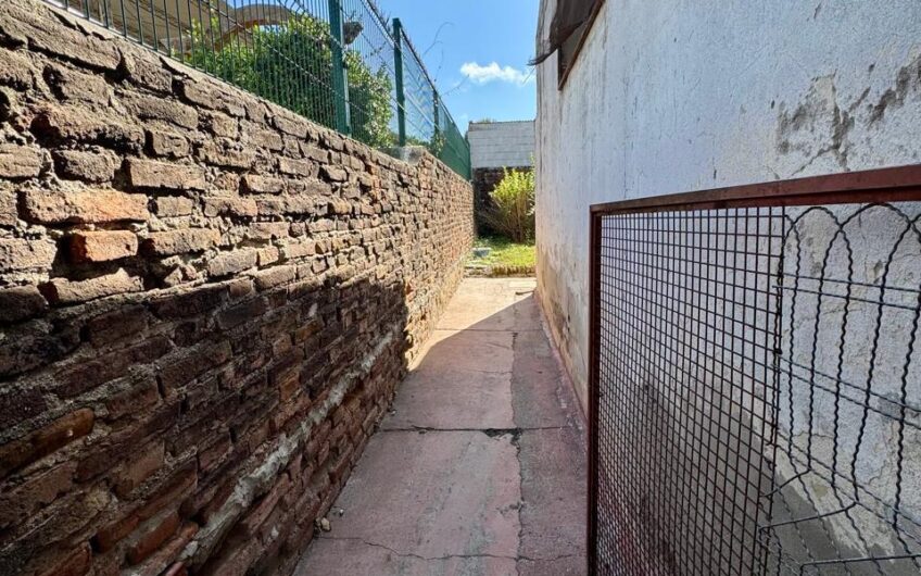 Oportunidad Local con Vivienda en Venta, Huerta Grande