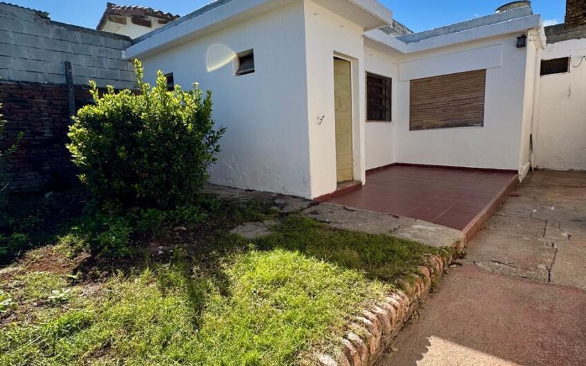 Oportunidad Local con Vivienda en Venta, Huerta Grande