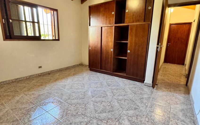 Casa en Venta en Los Cocos, Permuta por Córdoba, Apto crédito