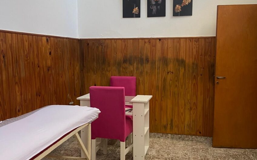 Oportunidad Local con Vivienda en Venta, Huerta Grande