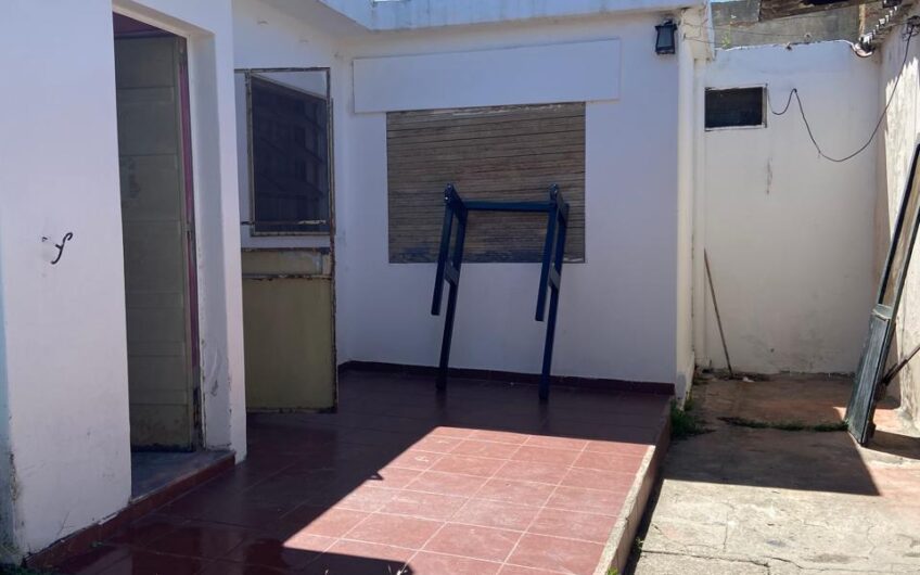 Oportunidad Local con Vivienda en Venta, Huerta Grande