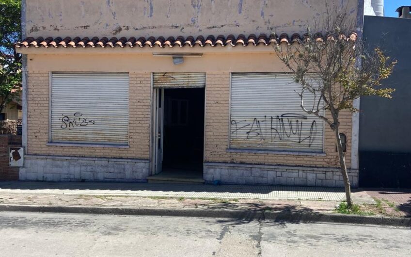 Oportunidad Local con Vivienda en Venta, Huerta Grande