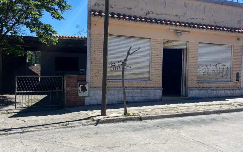 Oportunidad Local con Vivienda en Venta, Huerta Grande