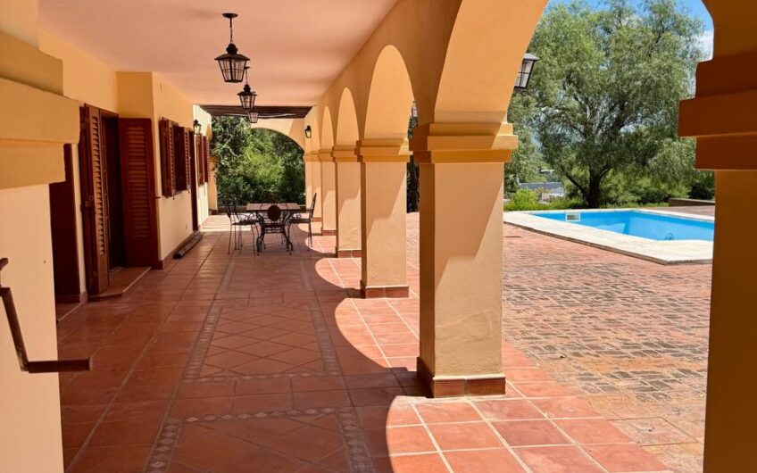 Casa en Venta en La Falda