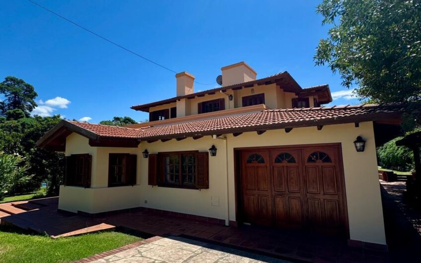 Casa en Venta en La Falda