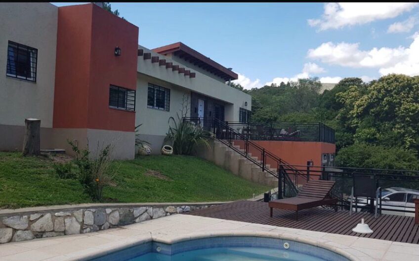 Casa en Alquiler en La Falda