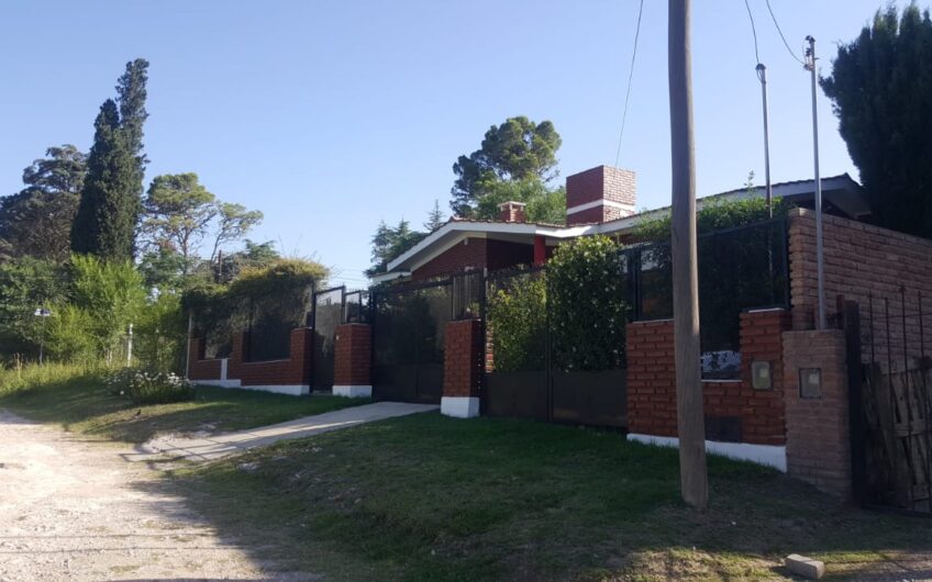 Casa a la Venta en La Falda