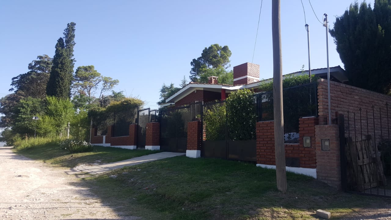 Casa a la Venta en La Falda