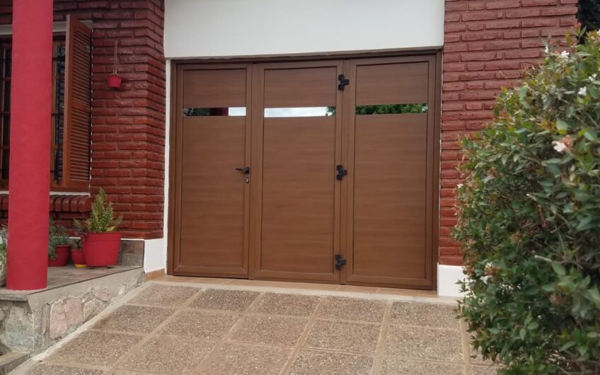 Casa a la Venta en La Falda