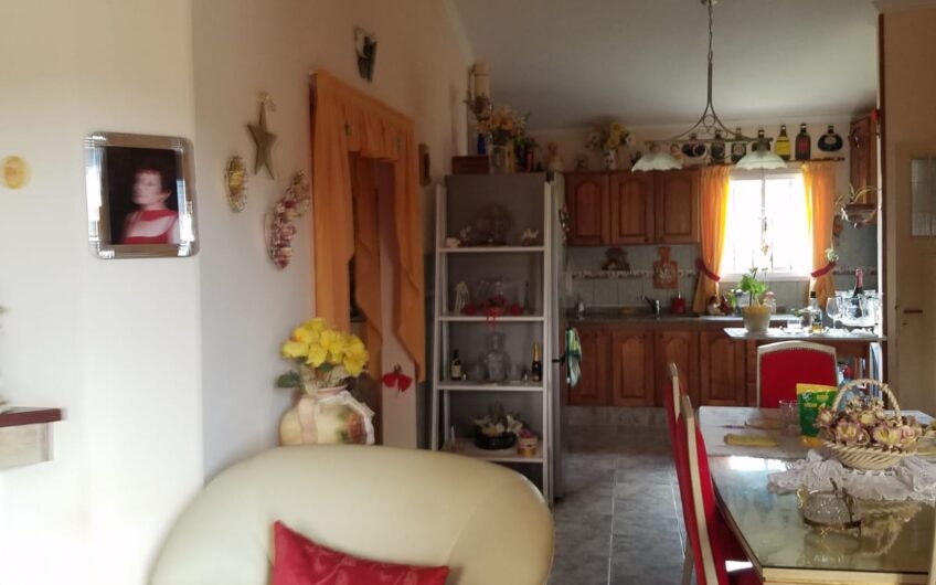 Casa a la Venta en La Falda