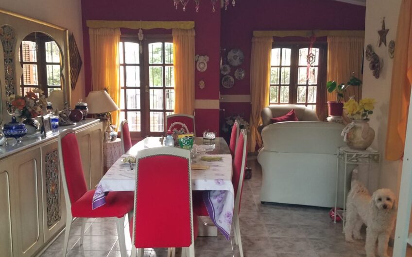Casa a la Venta en La Falda