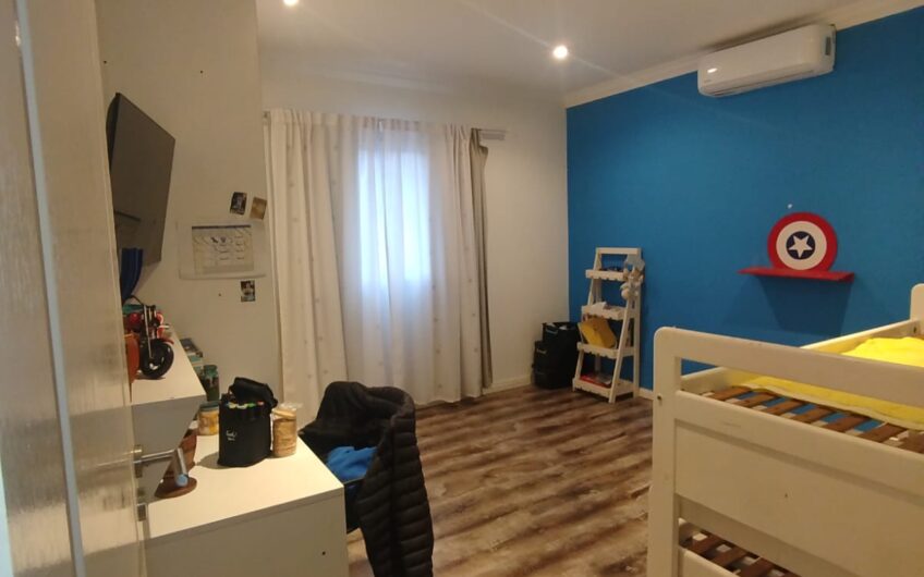 Casa a la Venta en La Falda