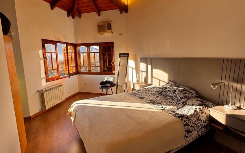 Casa en venta en La Falda